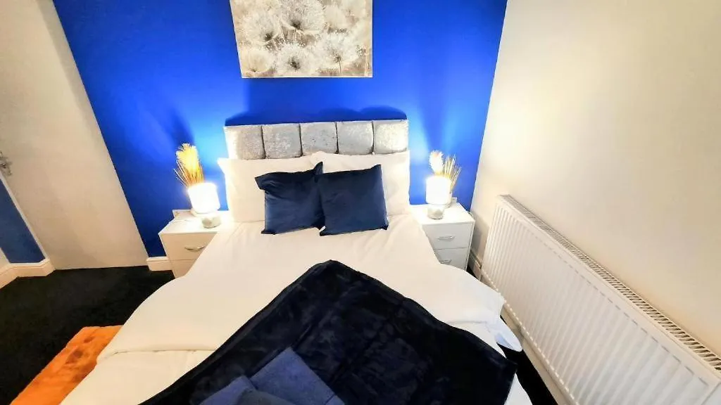 Premier Nottingham Studios - Burford Road 0*,